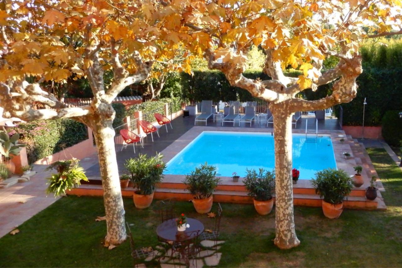 Hotel Mas De Baix Cabrils Exteriér fotografie
